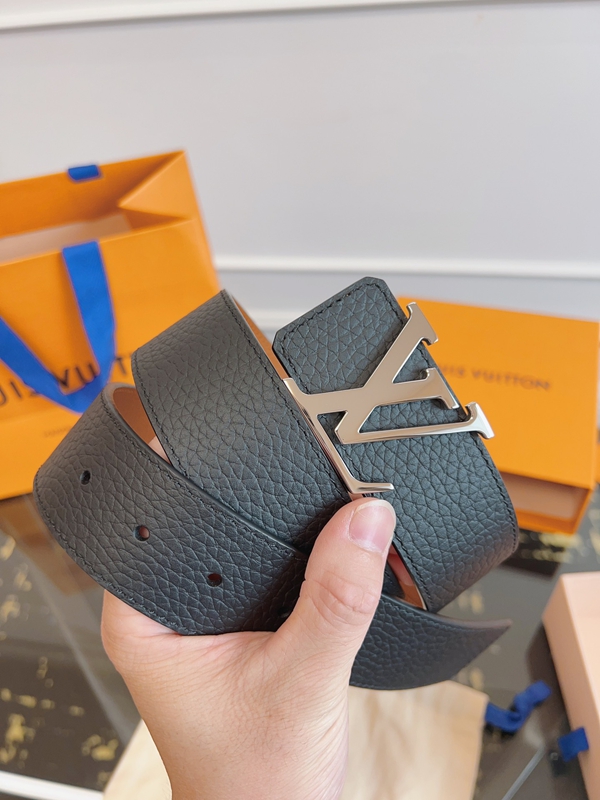 ルイヴィトンベルト角部分ディテール